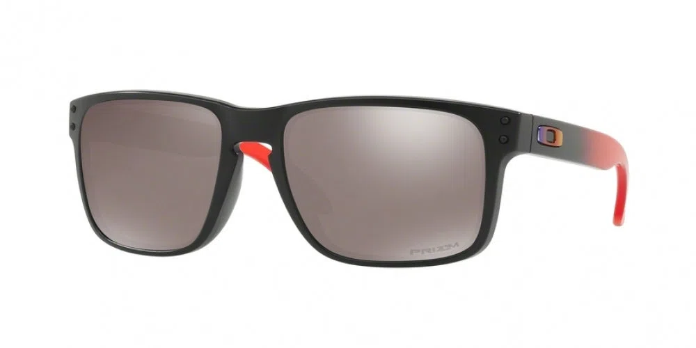 Oakley Holbrook 9102 Sunglasses - view 36